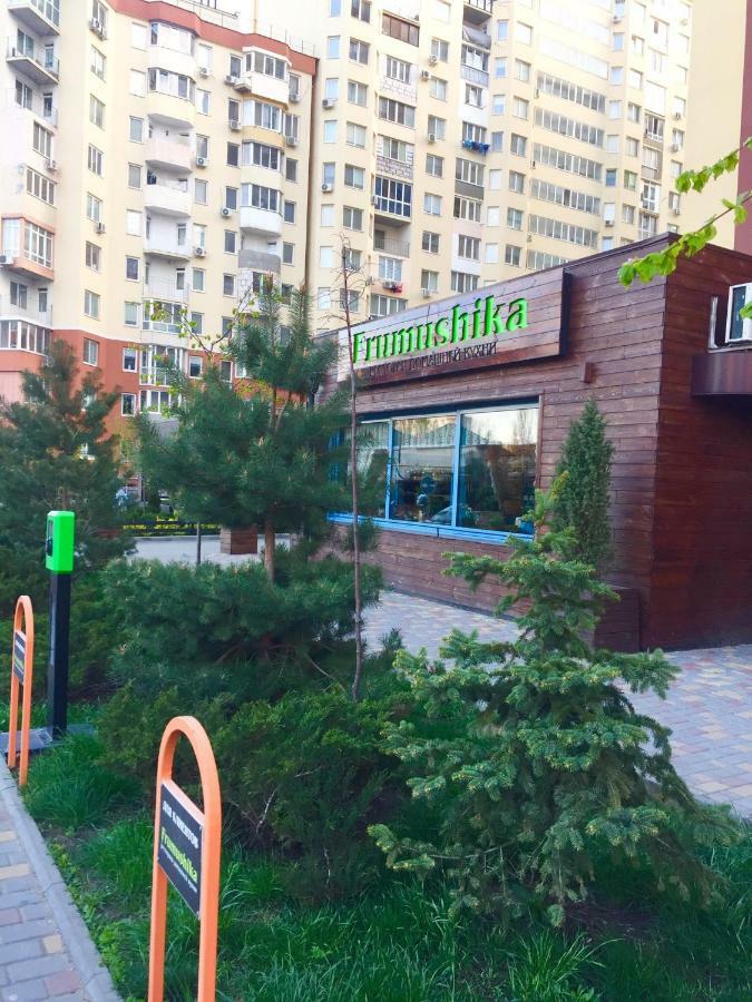 Квартира В Жилом Комплексе Левитана,Массив Радужный Odessa Eksteriør bilde